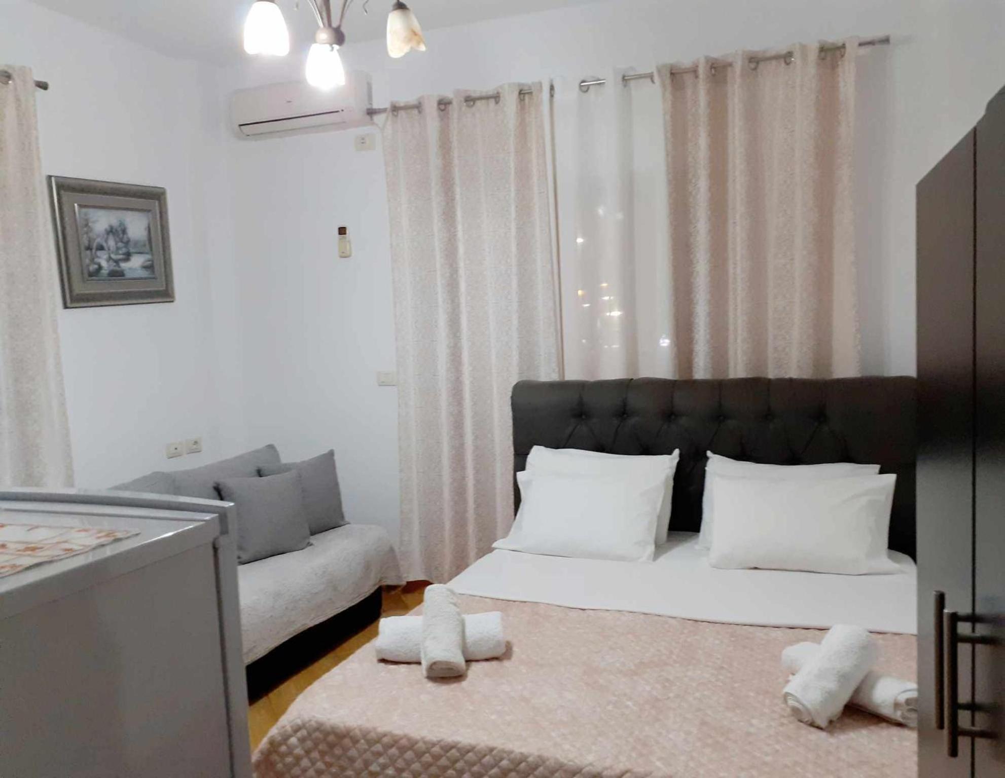 Vila Shuka Ksamil Sarande Bagian luar foto